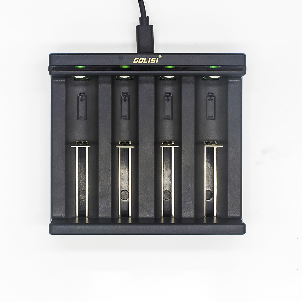 disponibile su smo-king il caricabatterie 4 posti golisi needle 4 per la sigaretta elettronica